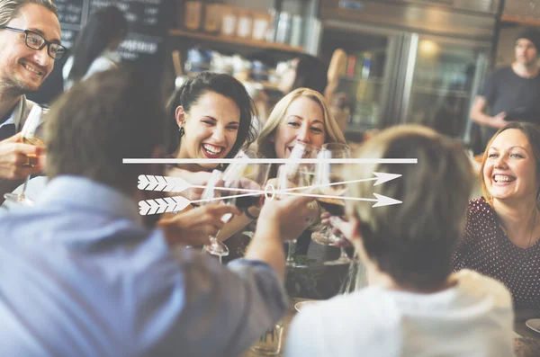 Best friends drinking together — Stock Photo, Image