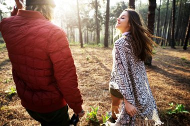 Arkadaş birlikte seyahat