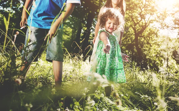 Little Children Playing Together Outdoors — Stock Photo, Image