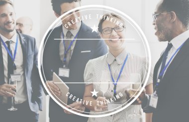 Ofiste çalışan iş adamları