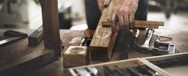 İşçilik araçlarla çalışma 