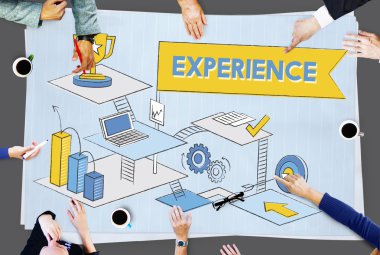 iş adamları masada çalışma grubu   