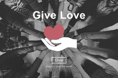 çok ırklı insanlar elele 