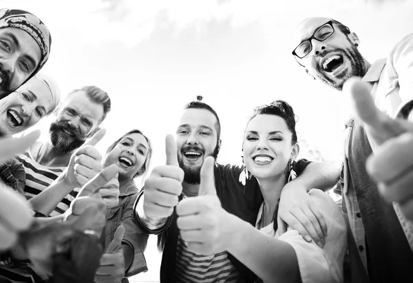 Friends having fun together — Stock Photo, Image