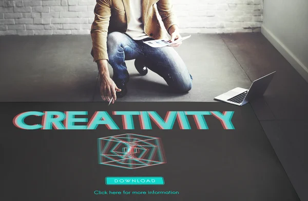 Biznesmen pracę z kreatywności — Zdjęcie stockowe
