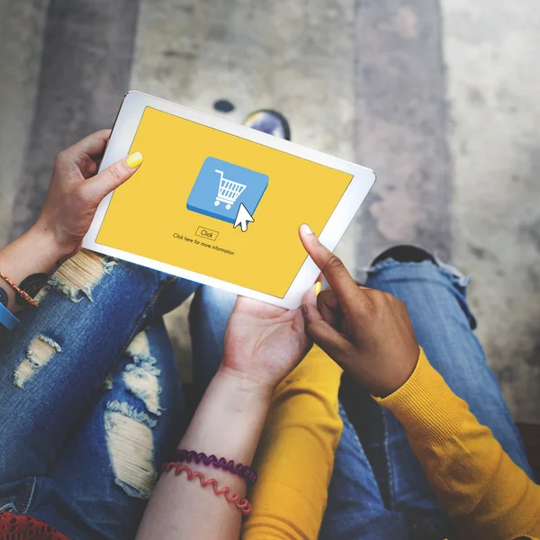 People surfing the internet — Stock Photo, Image