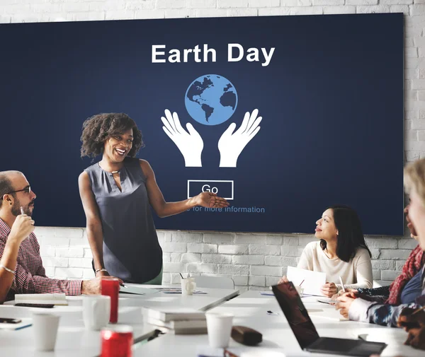 Geschäftstreffen mit Earth Day — Stockfoto