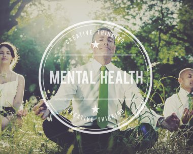 açık havada meditasyon iş adamları