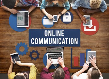 Çeşitlilik insanlar ve dijital cihazlar