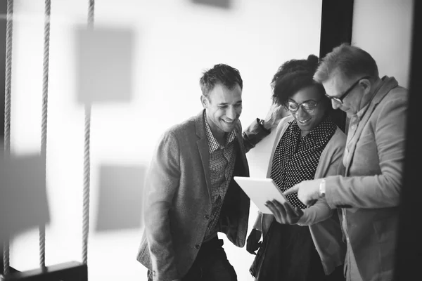 Discussione uomini d'affari — Foto Stock