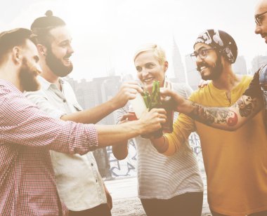 Partide içki arkadaşları