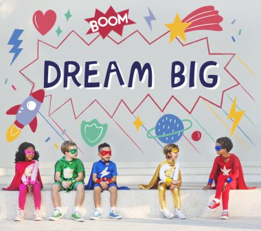 Birlikte oynayan süper kahraman çocukları