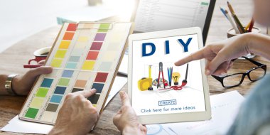 projede çalışan tasarımcıları