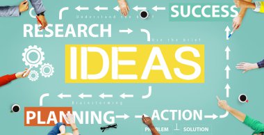 Toplantıda tartışırken iş arkadaşları