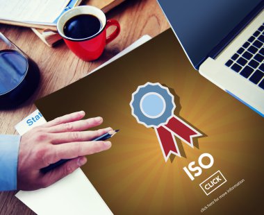 ISO konseptiyle çalışan adam