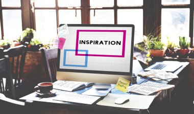 Bilgisayar çalışma tablosunda