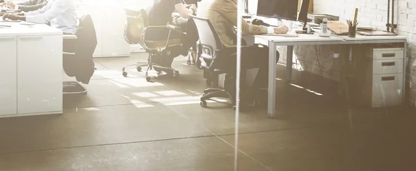 El tiempo trabaja en la oficina — Foto de Stock