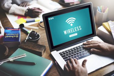 Bilgisayar ile emekçilerin