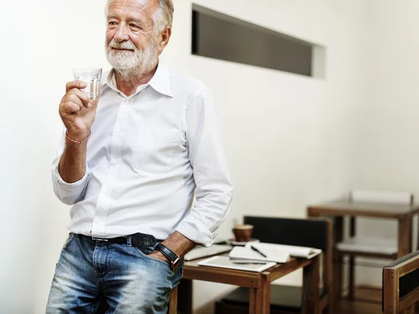 Insegnante acqua potabile — Foto Stock