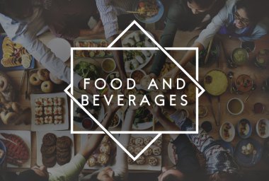 insanlar içecekler içme