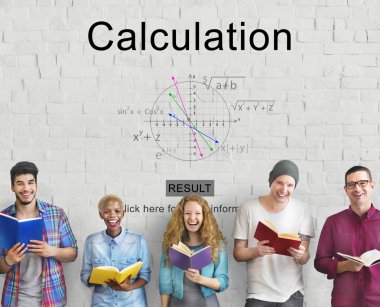 bir grup insan kitap okuma