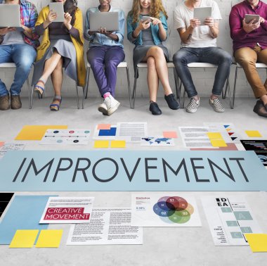 İnsanlar dijital araçları tarama 