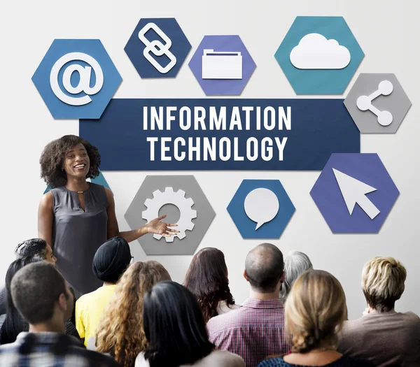 People at seminar with information technology — Stock Photo, Image