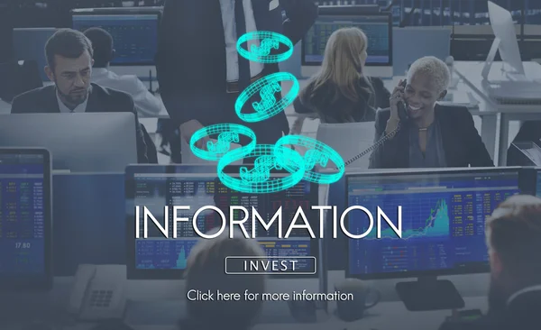 Működő üzleti emberek és az információk — Stock Fotó