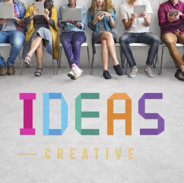 İnsanlar dijital araçları tarama 