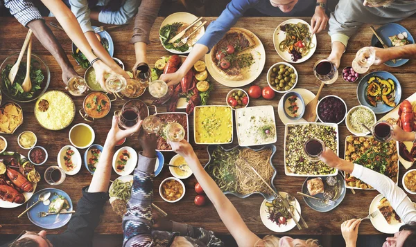 Mensen en eten met Concept — Stockfoto