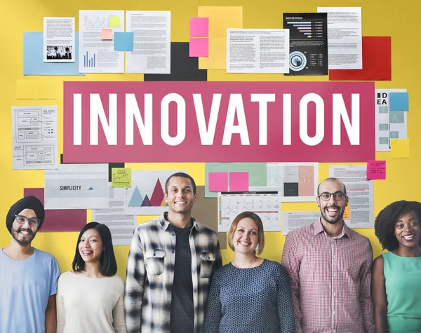 Mångfald människor med innovation — Stockfoto