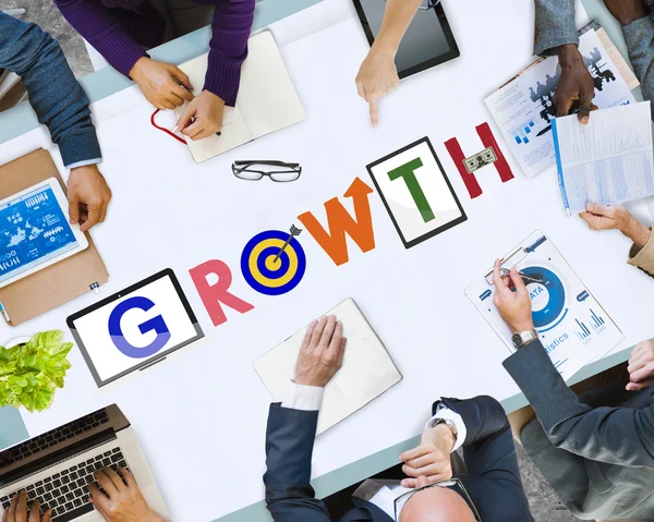 Conceito de Pessoas Empresariais e Crescimento — Fotografia de Stock