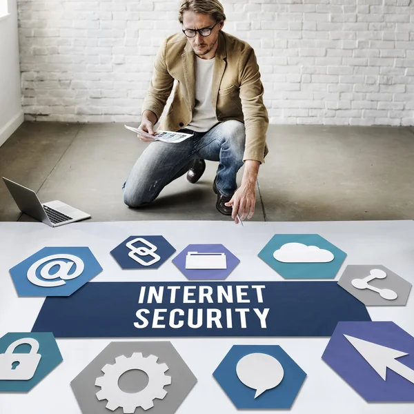 Businessman working with Internet Security — Stock Photo, Image