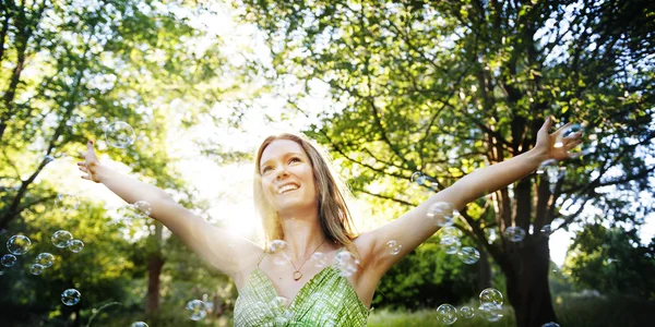 Woman Relax in Nature — Stock Photo, Image