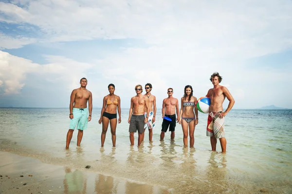 Group of friends at Summer Beach Party — Stock Photo, Image