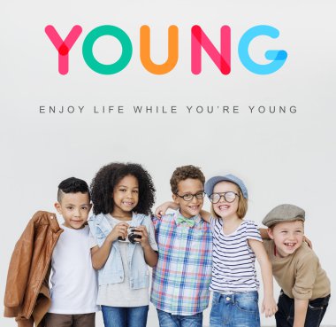 Çocuklar birlikte eğlenin