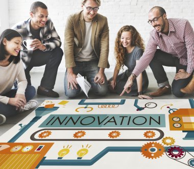 Poster ve yenilik çalışma tasarımcılar