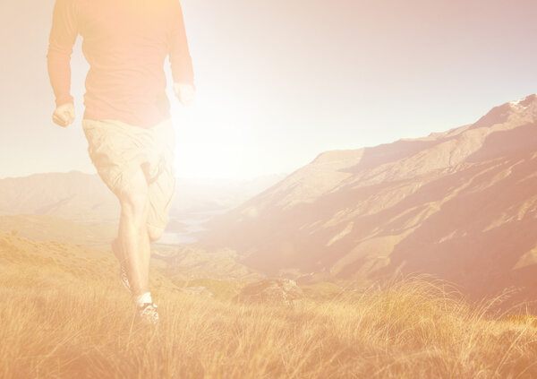 Man jogging in Mountains