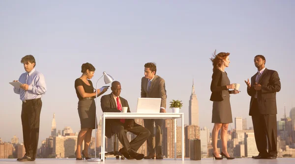 Empresários em reunião — Fotografia de Stock