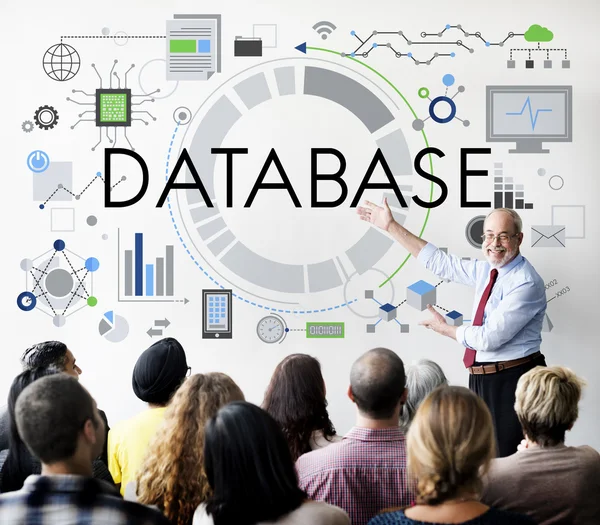 Mensen op seminar met database — Stockfoto