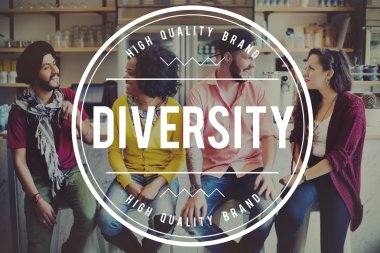 kafede konuşan öğrenci grubu