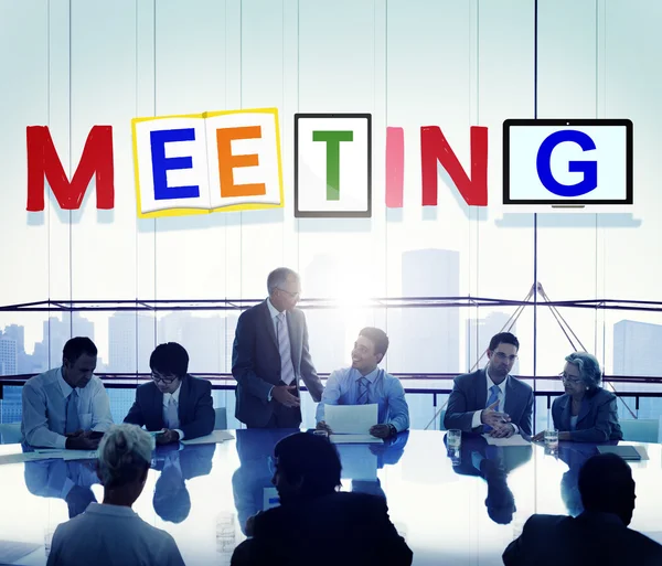 นักธุรกิจที่การประชุมองค์กร — ภาพถ่ายสต็อก