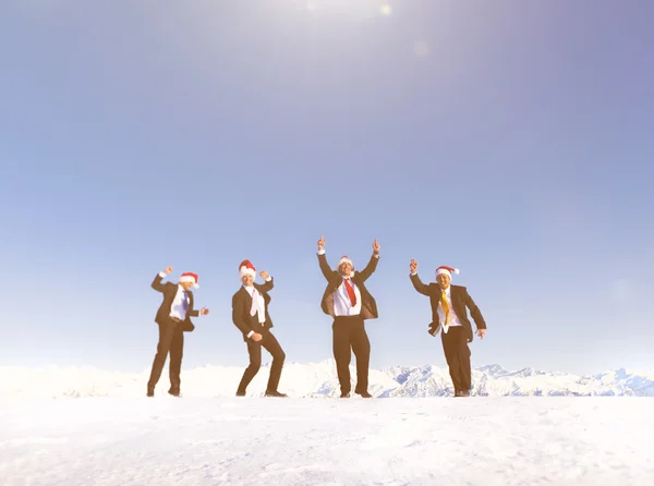 Uomini d'affari che celebrano il Natale — Foto Stock