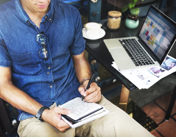 Man Working with computer — Stock Photo, Image