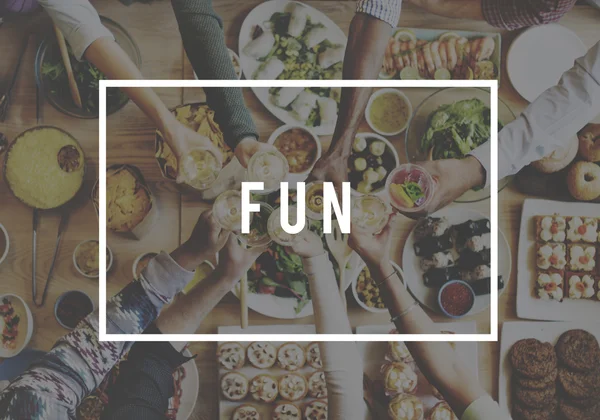 Table avec nourriture et Fun Concept — Photo
