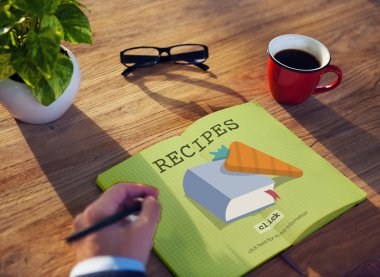 Defterde yazan iş adamı