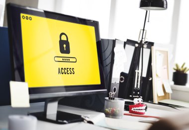 Bilgisayar çalışma tablosunda