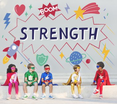 Çocuk süper kahraman kostümleri