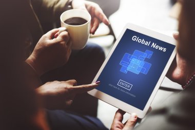 Dijital tablet kullanan kişiler