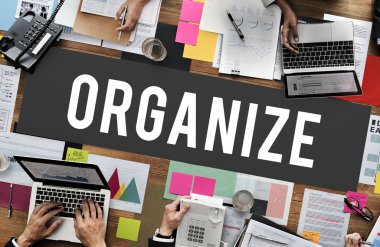 Ofiste çalışan iş adamları 